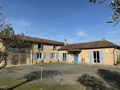 For sale Esclassan-labastide 12 rooms 250 m2 Gers (32140) photo 0