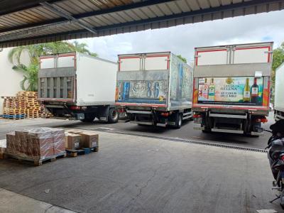 Louer Commerce 2250 m2 Sainte-clotilde