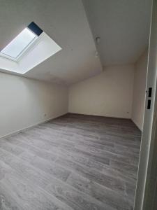 Louer Appartement 83 m2 Panissieres