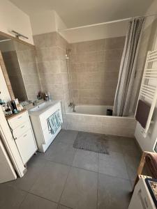 Annonce Location 4 pi�ces Appartement Bron 69