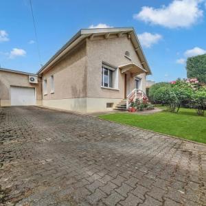 Annonce Vente 6 pi�ces Maison Bron 69