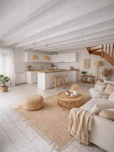 For sale Rochefort 3 rooms 73 m2 Charente maritime (17300) photo 3