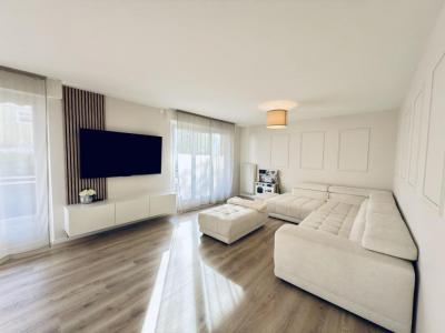 For sale Colmar 4 rooms 89 m2 Haut rhin (68000) photo 2