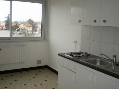 For rent Clermont-ferrand 2 rooms 46 m2 Puy de dome (63000) photo 0