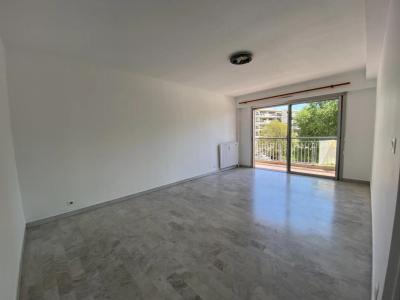 Louer Appartement 45 m2 Cagnes-sur-mer