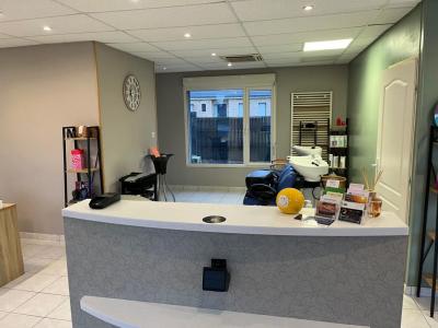 For sale Fontaine-au-pire 4 rooms 72 m2 Nord (59157) photo 3