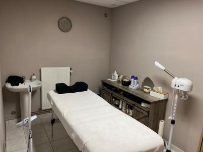 For sale Fontaine-au-pire 4 rooms 72 m2 Nord (59157) photo 4