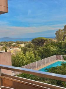 Louer Appartement Cavalaire-sur-mer 790 euros