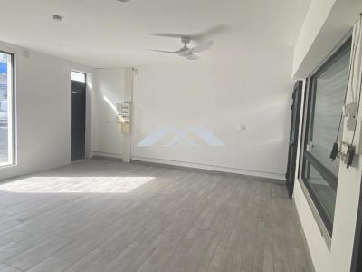 For rent Saint-pierre 1 room 37 m2 Reunion (97410) photo 0