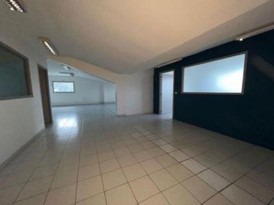 Annonce Location Local commercial Lamentin 972