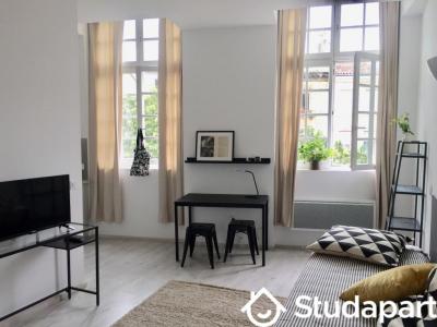 For rent Bordeaux 1 room 25 m2 Gironde (33000) photo 0