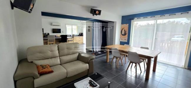 For sale CAMPAGNE 6 rooms 146 m2 Vaucluse (84700) photo 2