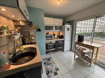 For rent Evreux 3 rooms 74 m2 Eure (27000) photo 2