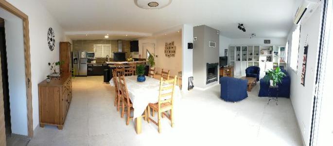 For rent Artigues-pres-bordeaux 1 room 10 m2 Gironde (33370) photo 0