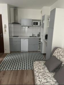 For rent Aix-les-bains 2 rooms 31 m2 Savoie (73100) photo 0