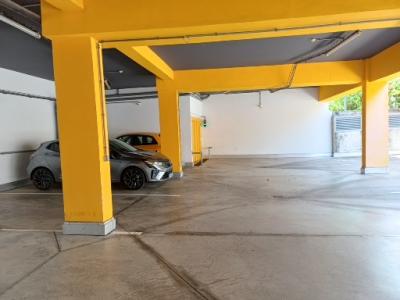 Louer Bureau Saint-denis 48000 euros