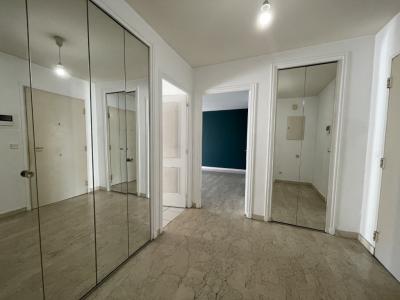 Louer Appartement Lyon-4eme-arrondissement Rhone