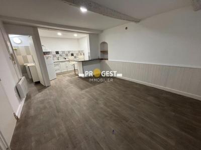 For rent Saint-maximin-la-sainte-baume 1 room 30 m2 Var (83470) photo 0