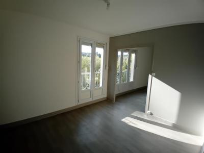 Louer Appartement 83 m2 Signy-l'abbaye