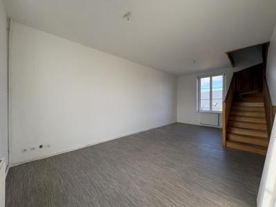 Louer Appartement 96 m2 Launois-sur-vence