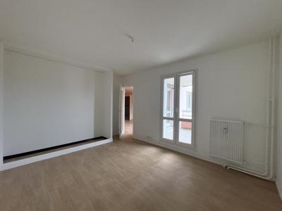 Louer Appartement 64 m2 Charleville-mezieres