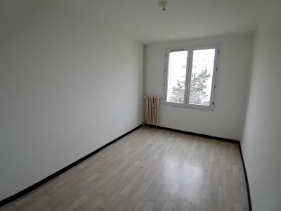 Louer Appartement 77 m2 Vouziers