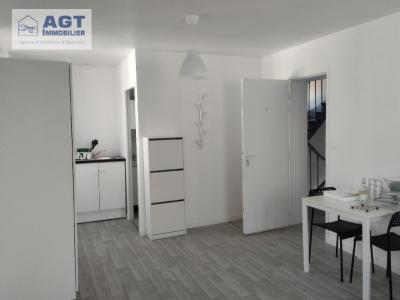 For rent Beauvais 1 room 24 m2 Oise (60000) photo 0