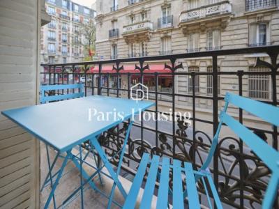 Louer Appartement Paris-18eme-arrondissement 2915 euros