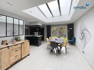 For sale Arras 7 rooms 204 m2 Pas de calais (62000) photo 0