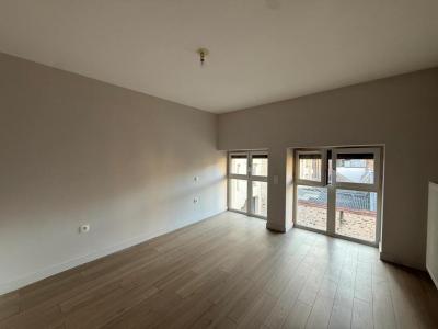 For sale Saint-etienne 4 rooms 103 m2 Loire (42000) photo 2