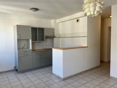 For sale COEUR DE VILLE 2 rooms 37 m2 Herault (34340) photo 0