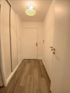 For rent Juvisy-sur-orge 2 rooms 37 m2 Essonne (91260) photo 4