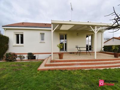 For sale Maulevrier 5 rooms 97 m2 Maine et loire (49360) photo 0