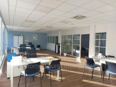 Annonce Location Commerce Egletons 19