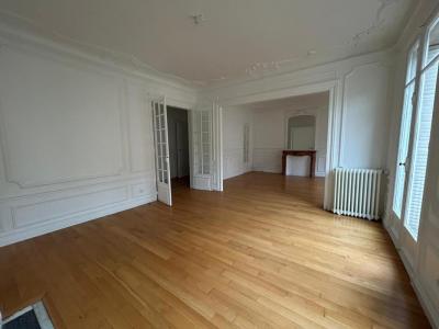 For rent Paris-8eme-arrondissement 4 rooms 105 m2 Paris (75008) photo 1