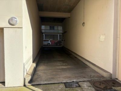 Annonce Location Parking Villeurbanne 69