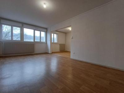 Annonce Location 6 pi�ces Appartement Lure 70