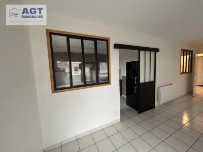 For sale Beauvais 3 rooms 64 m2 Oise (60000) photo 2