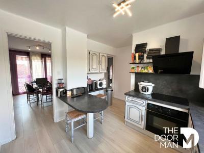 For sale Hyeres 3 rooms 63 m2 Var (83400) photo 3