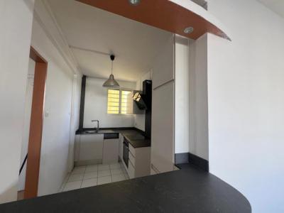 Louer Appartement 65 m2 Fort-de-france