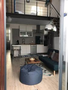 For rent Bordeaux 4 rooms 85 m2 Gironde (33000) photo 0