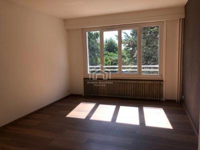 Louer Appartement Divonne-les-bains 2200 euros