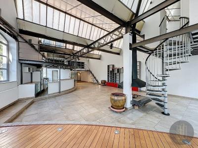 For sale Lyon-3eme-arrondissement 4 rooms 206 m2 Rhone (69003) photo 0