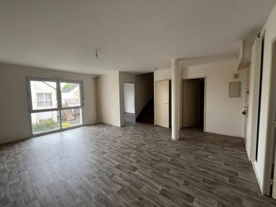 For sale Angers 4 rooms 85 m2 Maine et loire (49000) photo 0