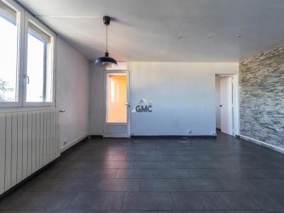For sale Beziers 4 rooms 82 m2 Herault (34500) photo 2