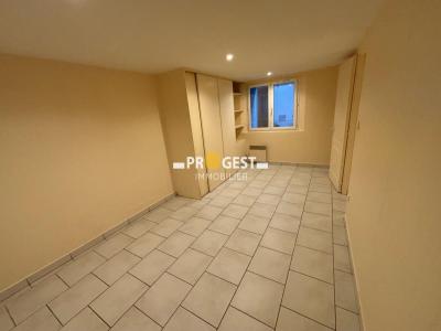 For rent Greasque 2 rooms 38 m2 Bouches du Rhone (13850) photo 3