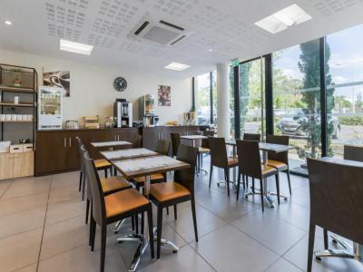 For sale Pau 1 room 20 m2 Pyrenees atlantiques (64000) photo 2