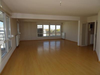 Louer Appartement 179 m2 Reims
