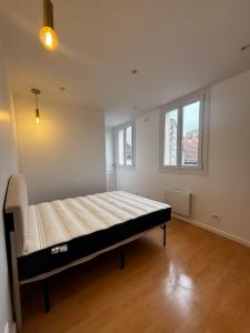 Louer Appartement Marines 900 euros