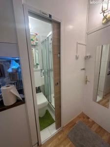 Louer Appartement 16 m2 Paris-16eme-arrondissement